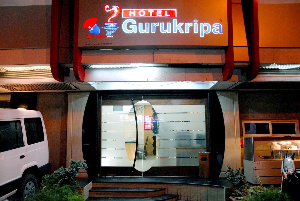 Hotel Gurukripa Daman Luaran gambar